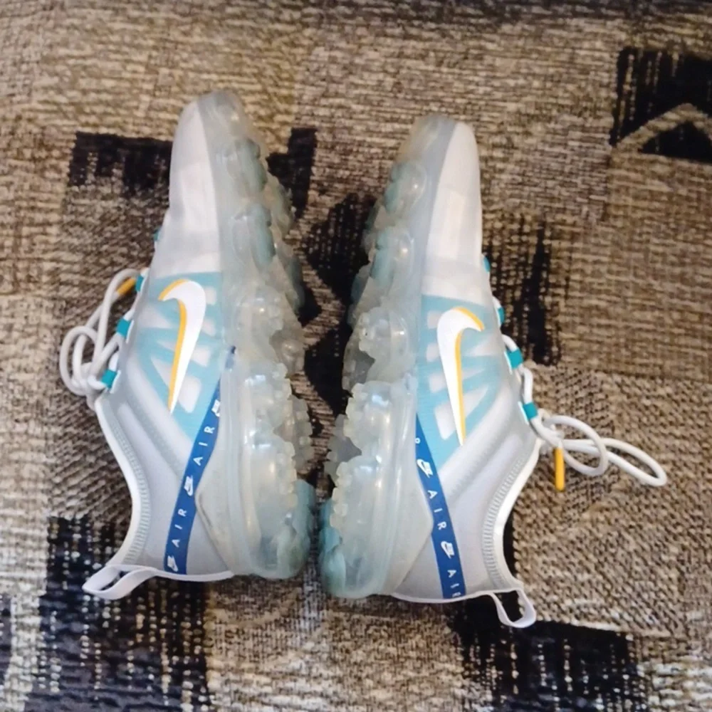 Nike Air VaporMax 2019 SE - Size 7 - Picture 4 of 12